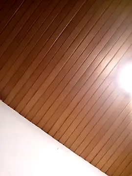 Lauri scherri online show from December 6, 2024, 1:57 am