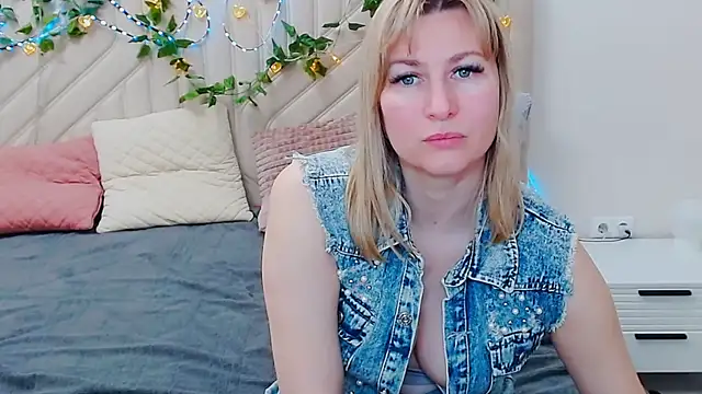 Incredible Ariela online show from March 24, 2026, 5:35 pm