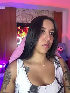 Tamara Roberts1 online show from February 3, 2026, 2:10 am