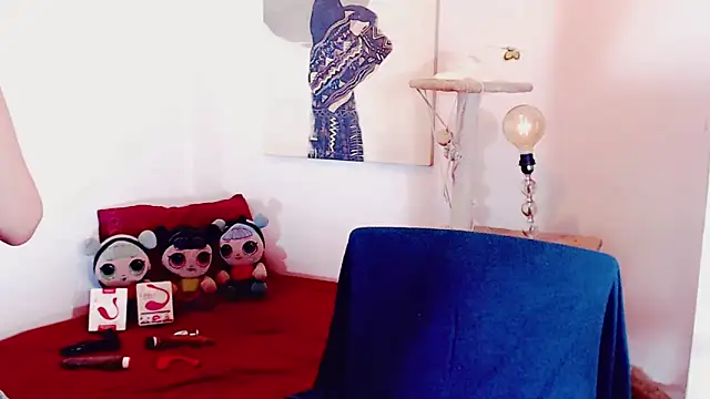 jhoanadoll online show from December 12, 2024, 8:43 pm