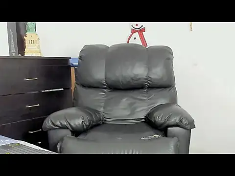 May Dylan1 online show from January 12, 2026, 4:19 am