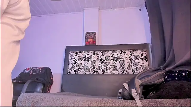 Snapshot of setsuna10 chatting on November 15, 2025, 10:14 pm setsuna10 online show from November 15, 2025, 10:14 pm