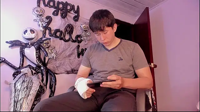 Snapshot of setsuna10 chatting on October 16, 2025, 11:24 pm setsuna10 online show from October 16, 2025, 11:24 pm