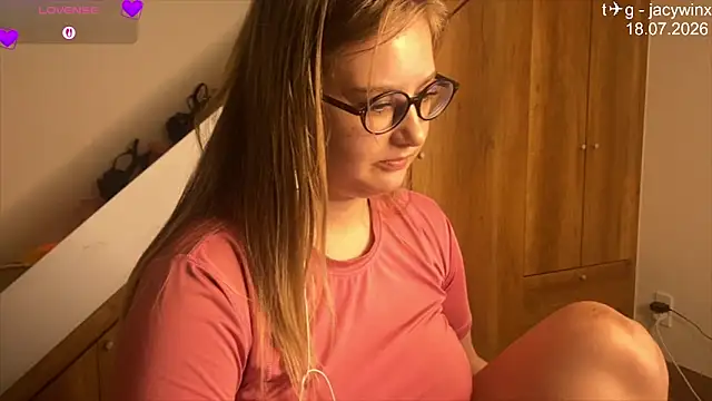 JacyWinslat online show from July 18, 2026, 7:00 pm