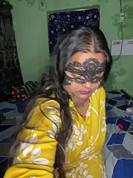 sexy-bu online show from June 23, 2026, 3:04 am
