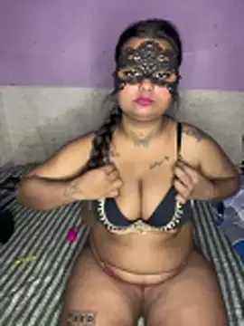 sexy-bu online show from April 22, 2026, 10:16 pm