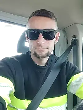 mountainPen online show from February 26, 2025, 11:32 am