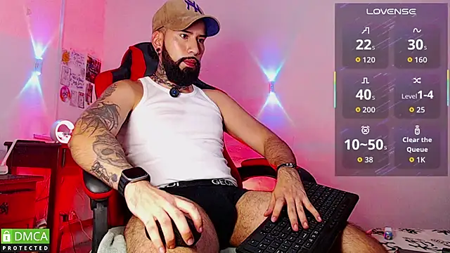 Diilanhott online show from May 15, 2026, 11:25 pm