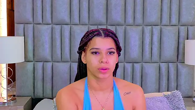 Snapshot of TiaraRosse chatting on June 15, 2026, 12:16 pm TiaraRosse online show from June 15, 2026, 12:16 pm