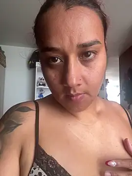 Snapshot of Cafeziitha02 chatting on December 1, 2025, 6:31 pm Cafeziitha02 online show from December 1, 2025, 6:31 pm