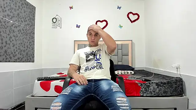 simookeler online show from October 8, 2025, 11:56 am