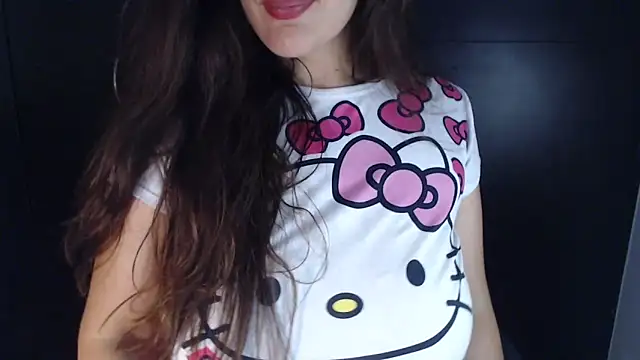 Snapshot of AdharaLujan chatting on February 22, 2026, 10:44 pm AdharaLujan online show from February 22, 2026, 10:44 pm