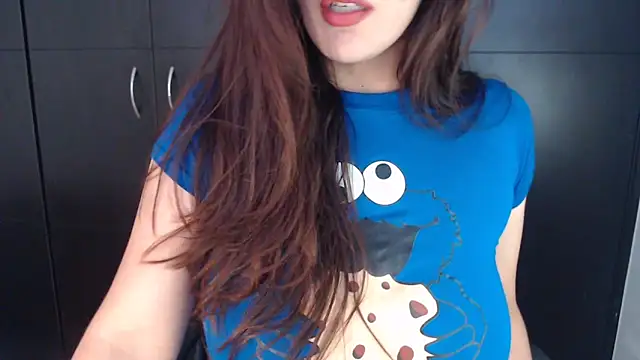 Snapshot of AdharaLujan chatting on February 4, 2026, 2:23 pm AdharaLujan online show from February 4, 2026, 2:23 pm