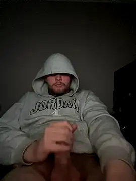 Snapshot of peter133590 chatting on November 29, 2025, 2:01 am peter133590 online show from November 29, 2025, 2:01 am