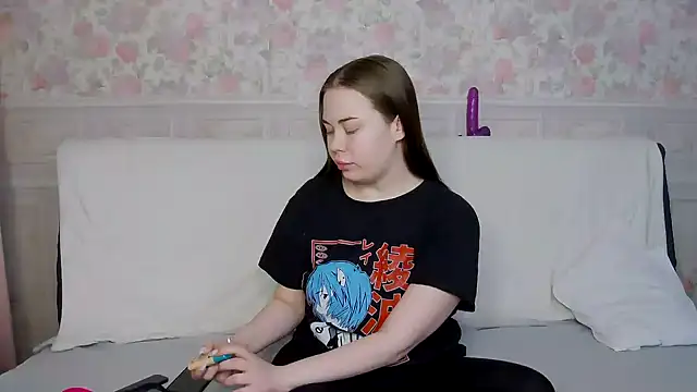 BettyCherryX online show from December 19, 2024, 12:13 am