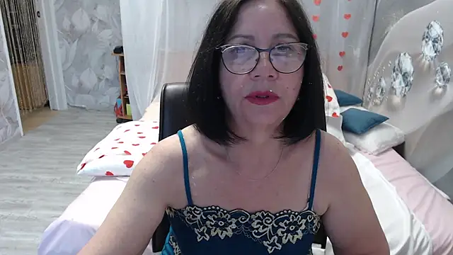 OlgaHottie online show from May 15, 2026, 11:03 pm