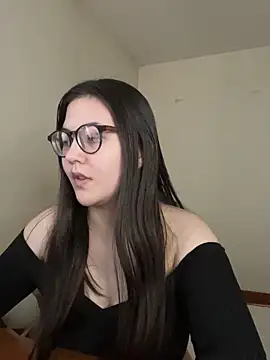 Snapshot of Prudie_Gabriella chatting on November 19, 2025, 9:31 am Prudie Gabriella online show from November 19, 2025, 9:31 am