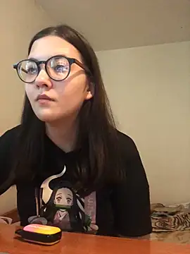 Snapshot of Prudie_Gabriella chatting on March 10, 2025, 12:17 pm Prudie Gabriella online show from March 10, 2025, 12:17 pm