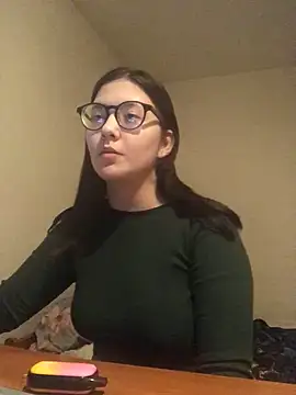 Snapshot of Prudie_Gabriella chatting on March 5, 2025, 5:39 pm Prudie Gabriella online show from March 5, 2025, 5:39 pm