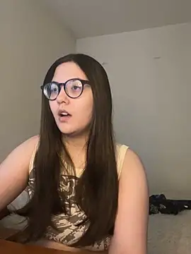 Snapshot of Prudie_Gabriella chatting on November 5, 2025, 11:02 am Prudie Gabriella online show from November 5, 2025, 11:02 am