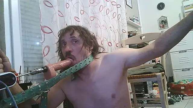 cyril020202 online show from August 6, 2026, 9:21 pm