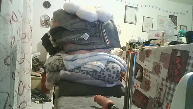 Snapshot of cyril020202 chatting on November 16, 2025, 11:30 pm cyril020202 online show from November 16, 2025, 11:30 pm