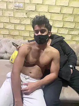 Snapshot of John_desihunk chatting on January 25, 2025, 7:49 pm John desihunk online show from January 25, 2025, 7:49 pm