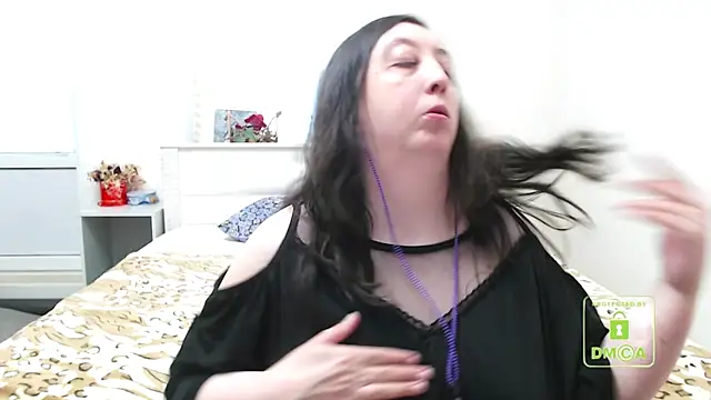 cute and hot online show from February 17, 2025, 1:00 pm