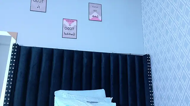 hotlatinateacher online show from February 4, 2026, 6:58 pm