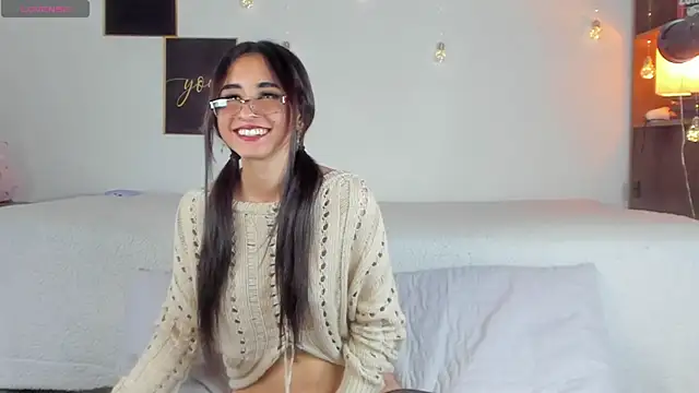 angelinepossy online show from February 18, 2025, 11:08 pm