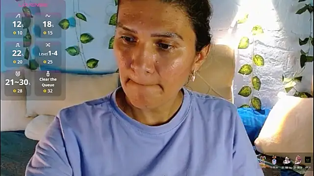 Snapshot of venus_swet_ chatting on November 2, 2025, 1:54 am venus swet online show from November 2, 2025, 1:54 am