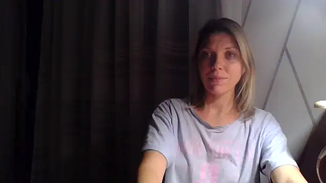 VelvetLove287 online show from February 16, 2025, 7:49 pm