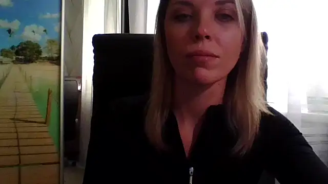 Snapshot of VelvetLove287 chatting on October 29, 2025, 11:53 am VelvetLove287 online show from October 29, 2025, 11:53 am