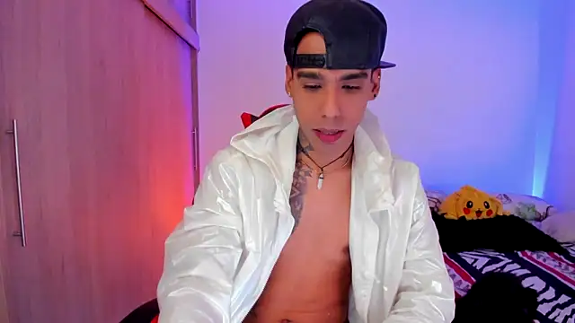 aldrinwhite online show from February 21, 2026, 5:48 pm