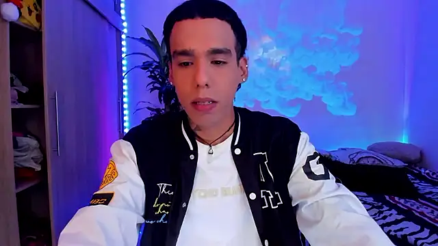 aldrinwhite online show from January 7, 2026, 3:50 pm