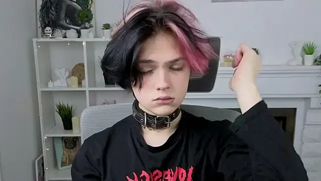 Justin Care online show from November 15, 2025, 12:53 pm