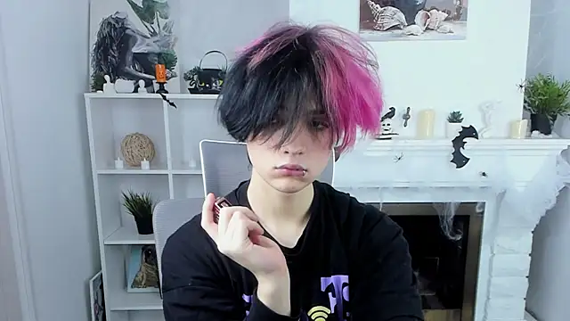 Justin Care online show from October 29, 2025, 12:37 pm