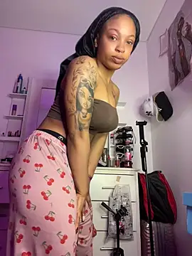 Snapshot of Melany_Williams chatting on May 17, 2026, 4:07 pm Melany Williams online show from May 17, 2026, 4:07 pm