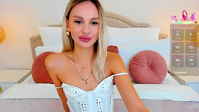 MissLoou online show from October 17, 2025, 5:33 am