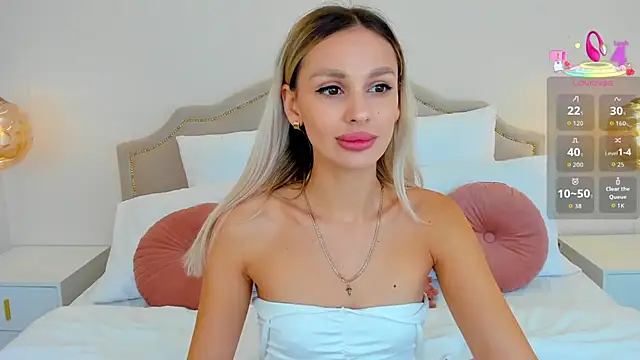 MissLoou online show from October 11, 2025, 5:08 am