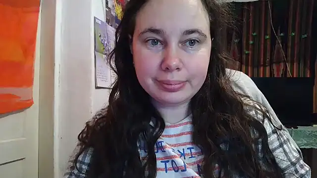 Cora Maro online show from November 1, 2025, 11:31 pm