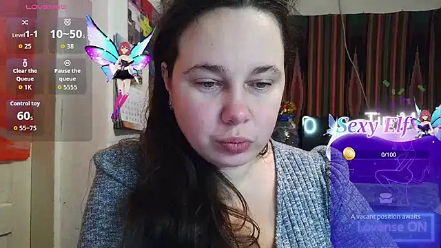 Cora Maro online show from February 11, 2026, 4:07 pm