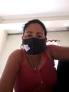 Snapshot of Neha-Roy chatting on November 3, 2025, 5:34 am Neha-Roy online show from November 3, 2025, 5:34 am