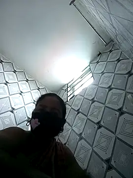 Snapshot of Neha-Roy chatting on November 5, 2025, 4:59 am Neha-Roy online show from November 5, 2025, 4:59 am