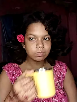 IAMNOTI online show from October 3, 2025, 6:42 pm