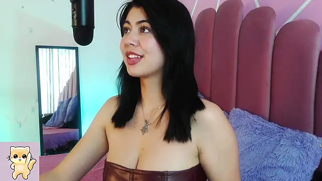 Snapshot of Zoe_Benson chatting on February 5, 2025, 6:59 pm Zoe Benson online show from February 5, 2025, 6:59 pm