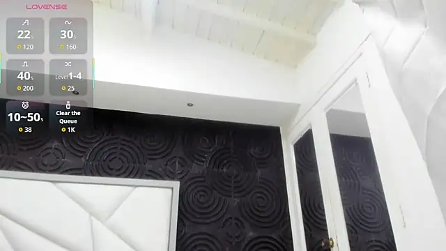 Snapshot of AbigailWilliams_ chatting on November 28, 2025, 11:10 am AbigailWilliams online show from November 28, 2025, 11:10 am