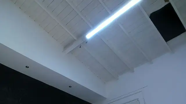 Snapshot of AbigailWilliams_ chatting on October 13, 2025, 11:12 am AbigailWilliams online show from October 13, 2025, 11:12 am