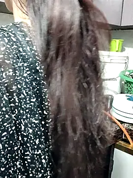 indian yourshreya69 online show from April 4, 2026, 5:47 am