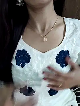 indian yourshreya69 online show from March 25, 2026, 1:54 pm